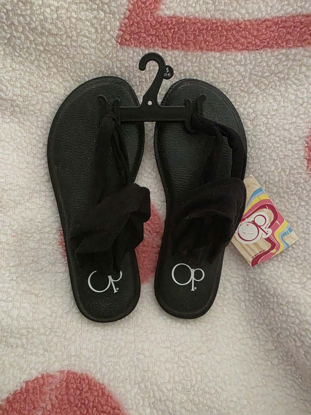 NWT- OP Size 5-6 Black Velvet Knot Toe-Post Sandals - Women's